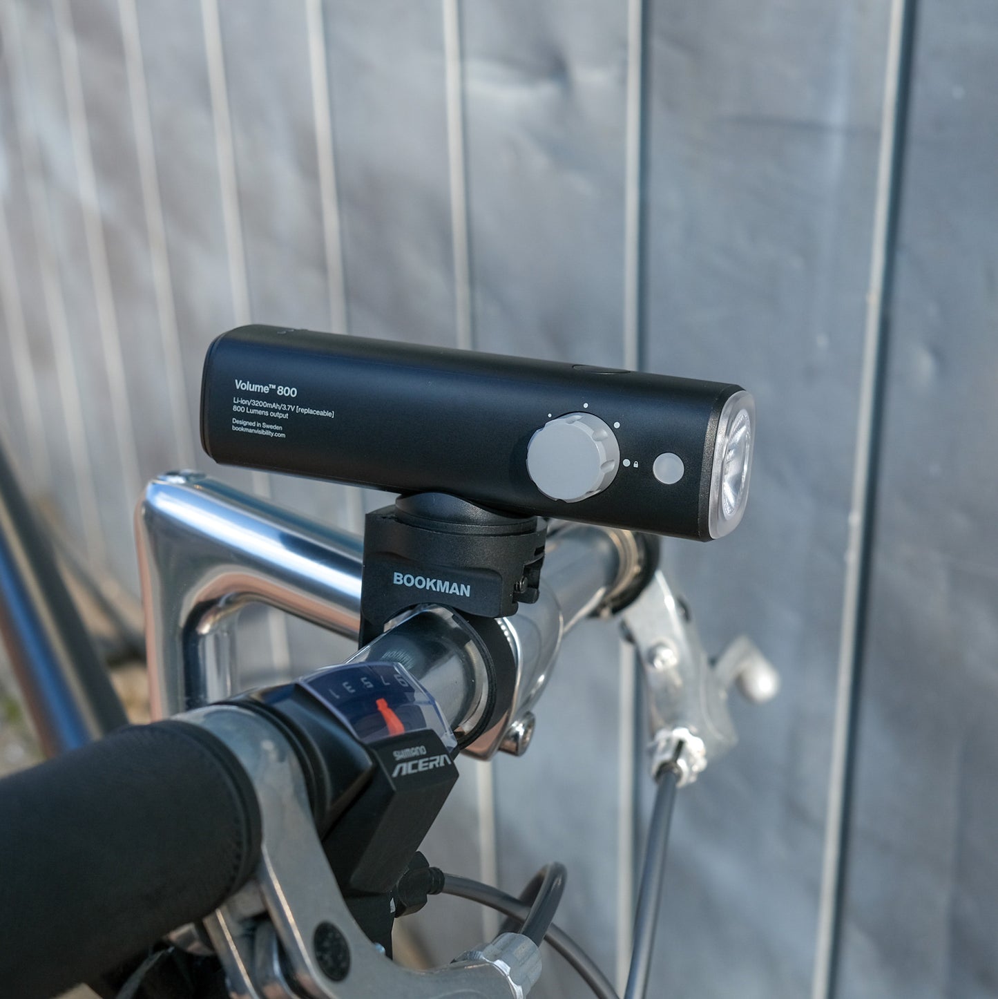 Volume 800  (40〜800ルーメン/充電式)